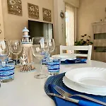Casa Sofi - A Due Passi Dal Mare - Posto Auto Privato *