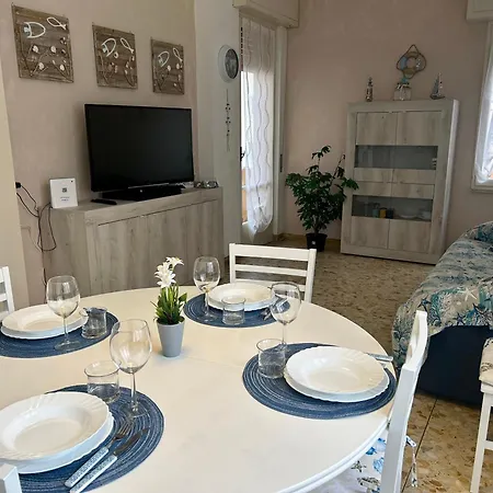 아파트 Casa Sofi - A Due Passi Dal Mare - Posto Auto Privato