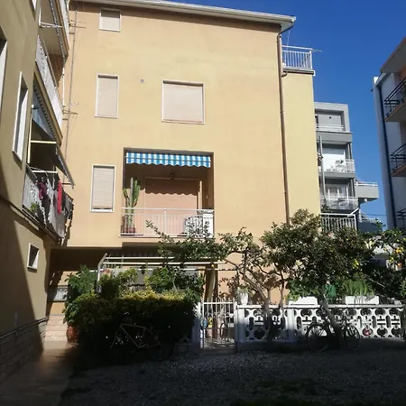 Casa Sofi - A Due Passi Dal Mare - Posto Auto Privato