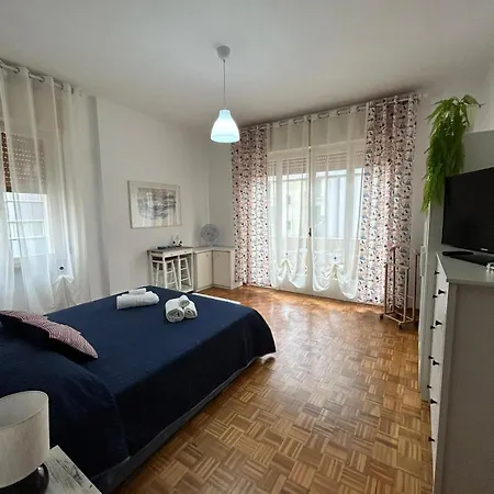 Appartamento Casa Sofi - A Due Passi Dal Mare - Posto Auto Privato