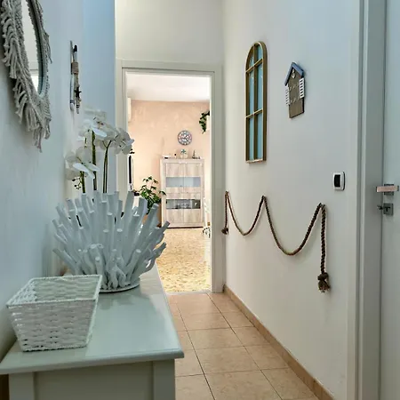 Casa Sofi - A Due Passi Dal Mare - Posto Auto Privato Apartment