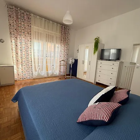 Casa Sofi - A Due Passi Dal Mare - Posto Auto Privato Apartamento Diano Marina