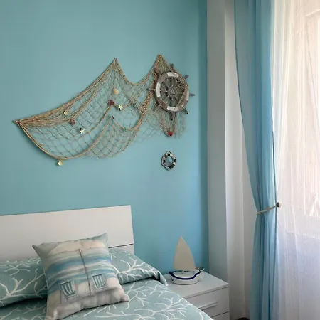 Casa Sofi - A Due Passi Dal Mare - Posto Auto Privato Apartment
